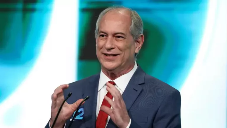 Ciro Gomes vira réu por chamar Damares Alves de ‘bandida nazifascista’