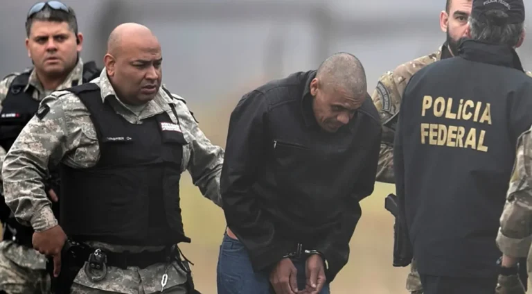 Adélio Bispo, autor da facada em Bolsonaro, será transferido para tratamento psiquiátrico em MG