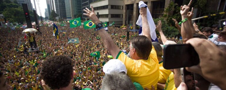 Ato pró-Bolsonaro na Paulista: O maior ato político da história no local desde 2016