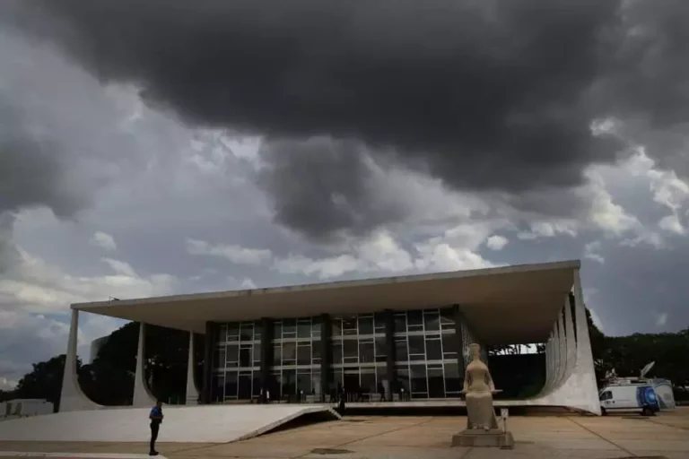 ‘Atropelo constitucional’ pode anular inquéritos de Moraes, dizem advogados