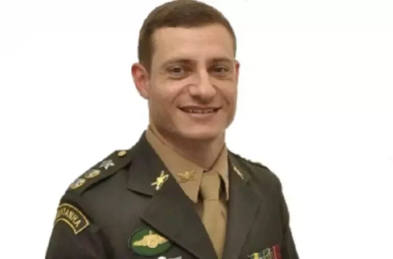 Essa é as Forças Armadas que você confiava? Tenente-coronel desmaia ao ser alvo de operação da PF