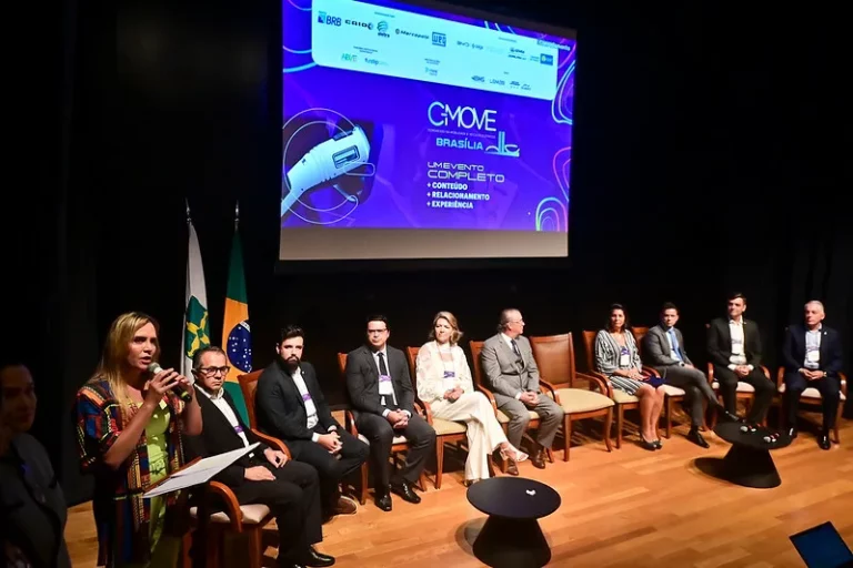 Celina Leão lidera debate sobre políticas de mobilidade e eletromobilidade em Brasília
