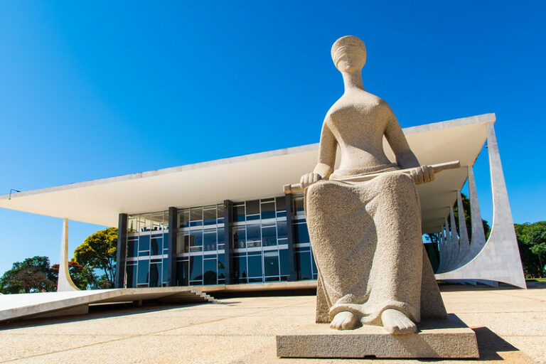 Opinião: Lula e STF consideram a liberdade de expressão a pior inimiga da sociedade