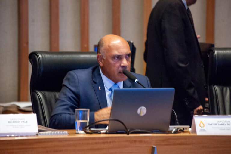 CLDF aprova projeto para “frear” aposentadorias na Polícia Civil