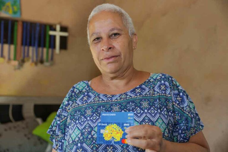 Governo libera mais R$ 35 milhões para pagamento dos cartões Prato Cheio e DF Social