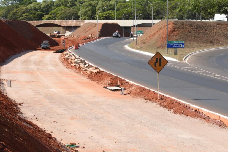 GDF retoma construção de corredor exclusivo de ônibus que leva ao Terminal Asa Sul