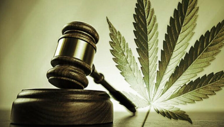 Liberação da maconha para uso pessoal: Alienar, Degradar e Dominar…