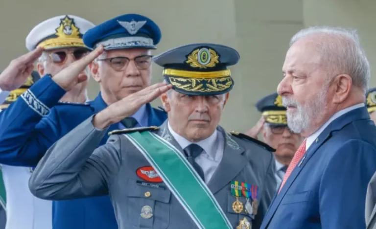Previdência dos Militares: General diz que querem acabar com as Forças Armadas