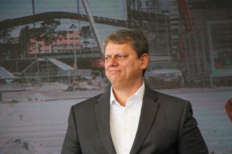 Tarcísio: “Sou bolsonarista e vou continuar sendo bolsonarista”