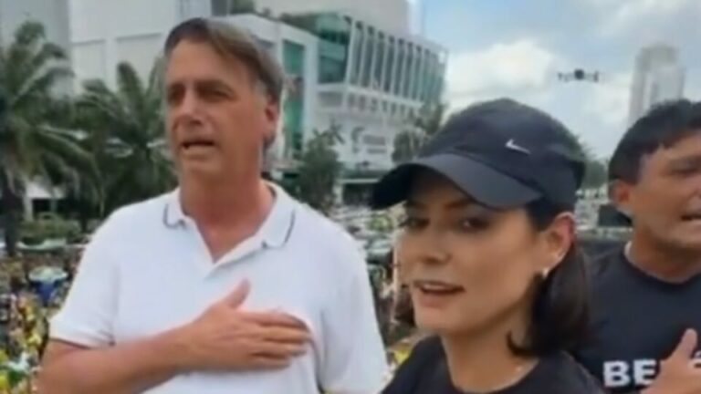 Bolsonaro diz que a Direita voltará em 2026: “O Sistema que me tirou”