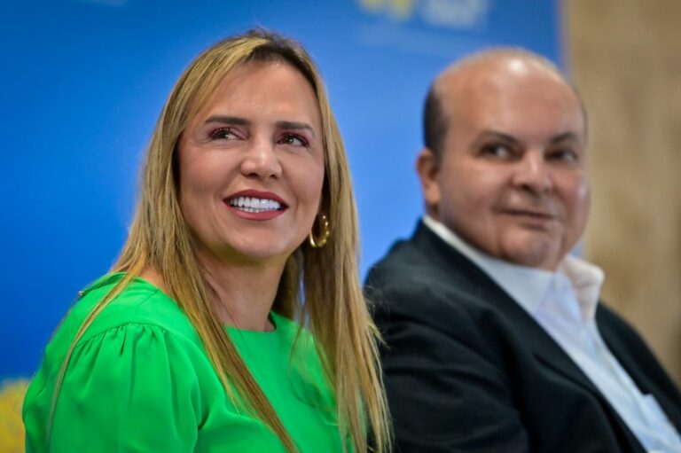 Paraná Pesquisas diz que se as eleições fossem hoje Celina seria eleita governadora do DF