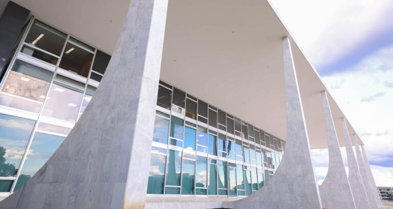 SUS deve garantir atendimento a pessoas trans também em relação ao sexo biológico, decide STF