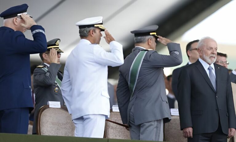 A VERGONHA E INSATISFAÇÃO DOS “NÃO-GENERAIS”