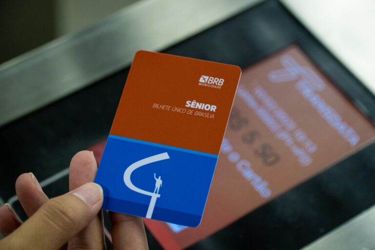 BRB Mobilidade promove emissão de Cartão Sênior durante a Semana dos Direitos da Pessoa Idosa – PRO 60+
