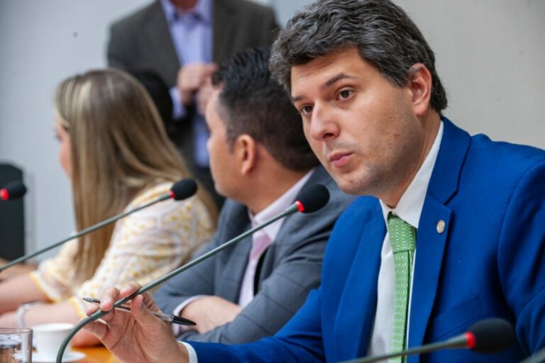 Crime cometido pelo vice-presidente do PT-DF deveria ser punido com pena de morte, diz distrital