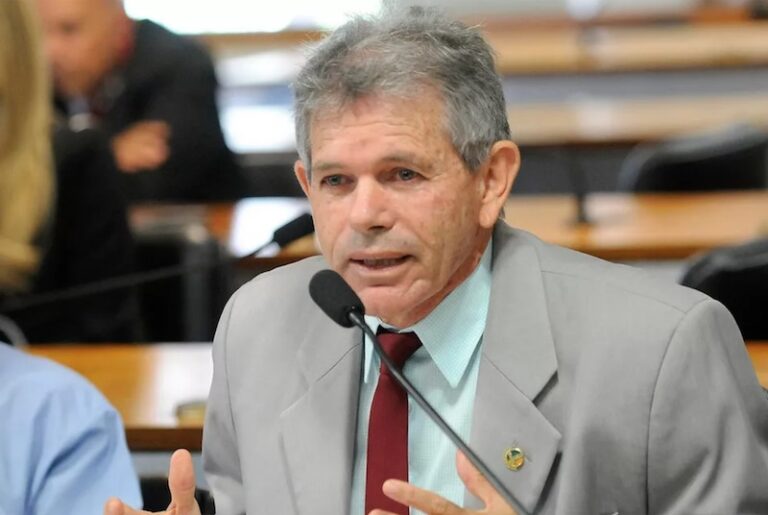 Ministério Público denuncia ex-vice-presidente do PT por sexo com menores