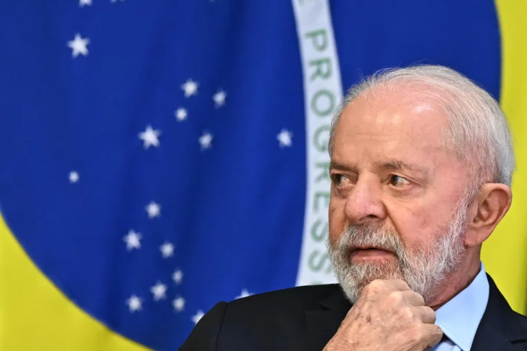 Cirurgia de Lula retoma discussão dentro do PT sobre candidatura para 2026