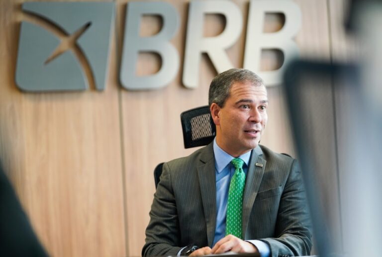 BRB convoca mais 50 aprovados em concurso para escriturário