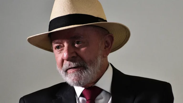 Declaração de Lula de “não concorrer à reeleição” é balela, diz a oposição