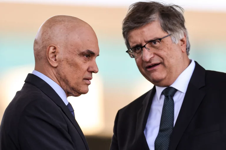 Qualquer democracia do mundo jogaria no lixo a denúncia de Gonet contra Bolsonaro