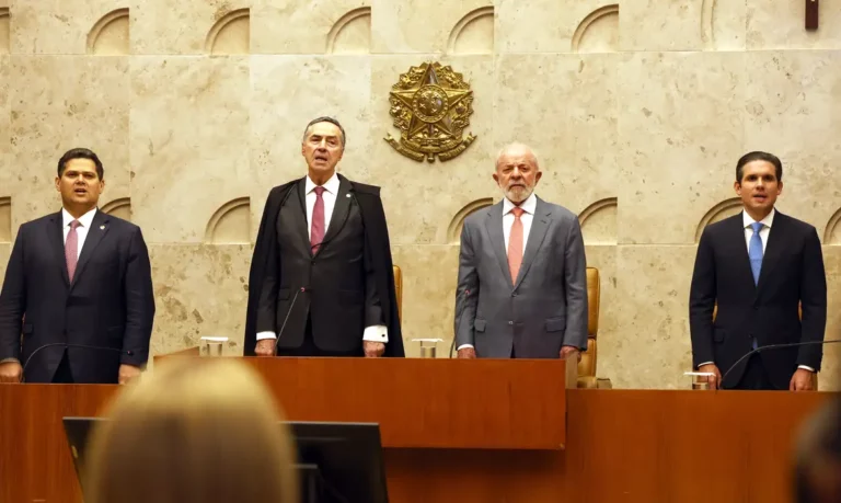 Oposição desconfiada de possível “Acordão” de Hugo Motta, Lula e STF
