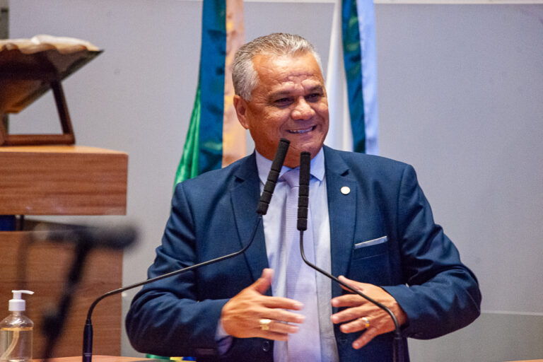 Lei distrital cria programa de cursos gratuitos para vestibular e concursos