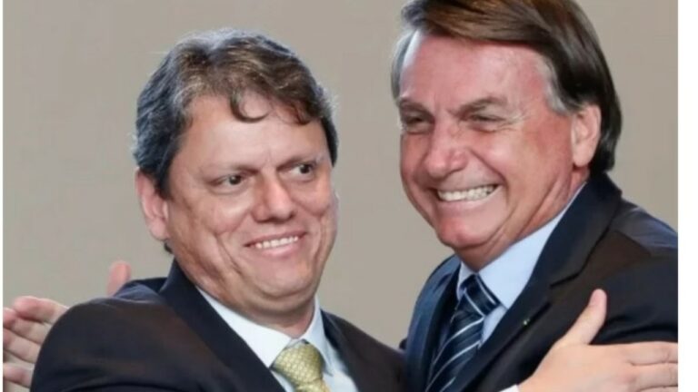 O prazo do centrão para Bolsonaro anunciar Tarcísio ao Planalto