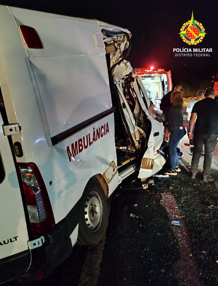 Sargento da PMDF salva médico gravemente ferido após acidente na BR-060
