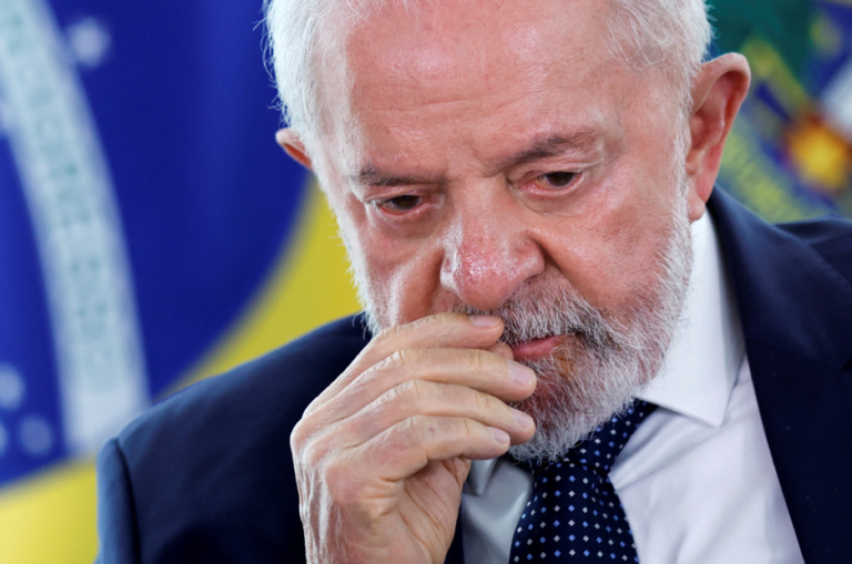 53% para baixo contra 42% para cima, avaliam eleitores sobre governo Lula