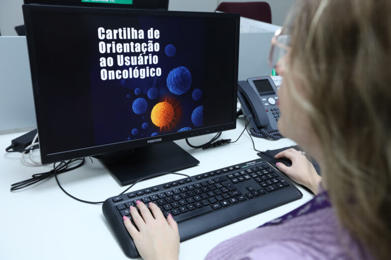 Governo lança cartilha do programa ‘O câncer não espera. O GDF também não’