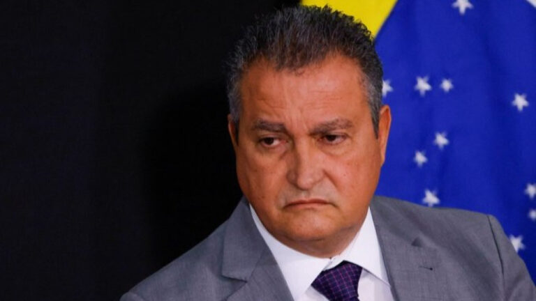 Rui Costa: Se EUA manterem tarifas dia 1º, Brasil anunciará reciprocidade