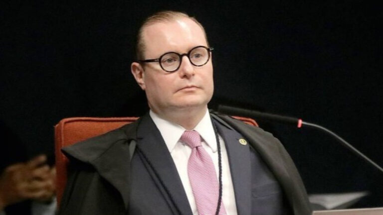 Zanin solta operador financeiro de esquema de corrupção no Judiciário