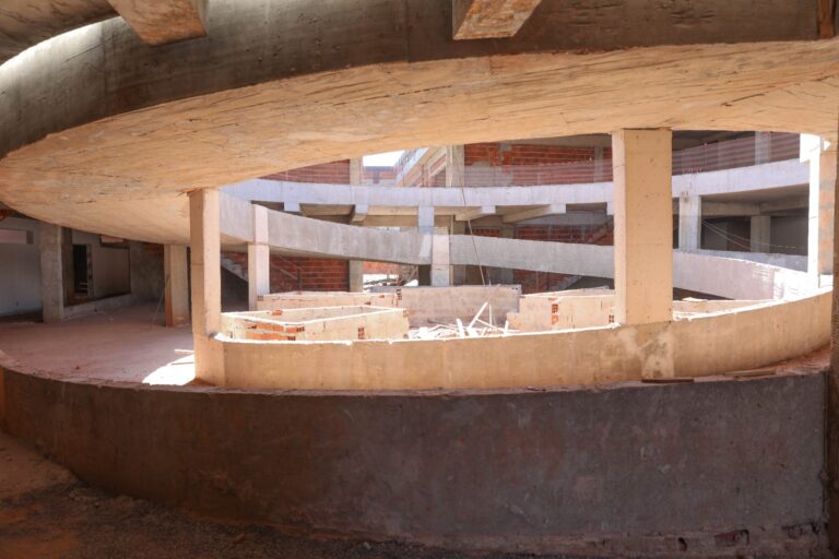 Com investimento de R$ 13 milhões do GDF, primeiro Centro Educacional de Arniqueira vai ganhando forma