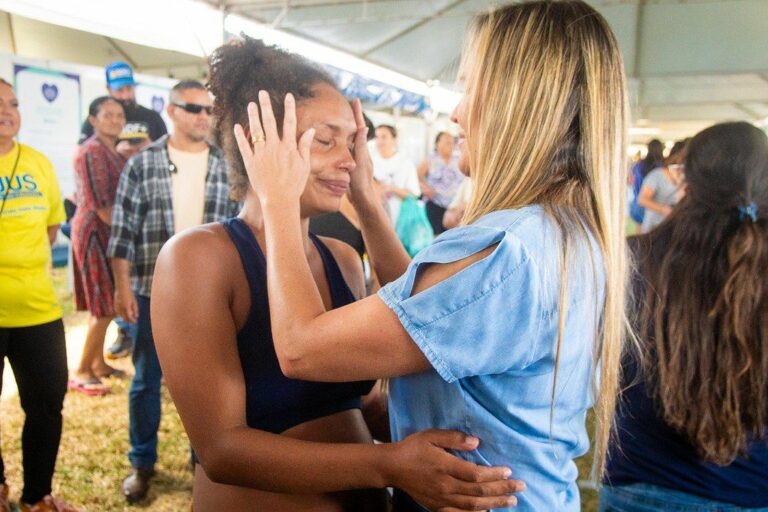 Vice-governadora Celina Leão reforça necessidade de novos beneficiários do DF Social abrirem contas no BRB até o dia 26