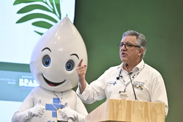 Estados Unidos cancelam vistos da esposa e da filha de Padilha