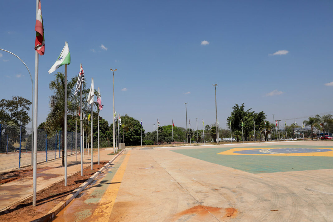 Candangolandia