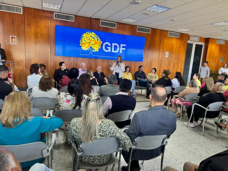 Celina Leão abre série de encontros com associações de idosos no Palácio do Buriti