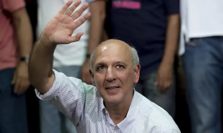 Arruda segue sem chances: mudanças na Ficha Limpa não o salvam, afirmam ex-ministros