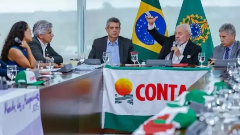 AGU aciona Justiça contra entidade ligada ao PT por descontos ilegais no INSS