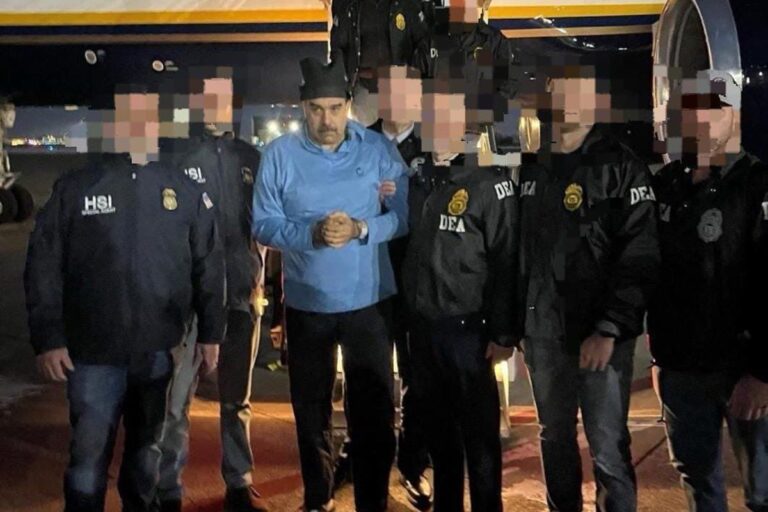 “Feliz ano novo”: Maduro é levado a prisão federal em Nova York