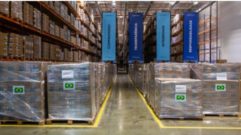 Lula envia medicamentos à Venezuela enquanto o SUS deixa brasileiros à espera