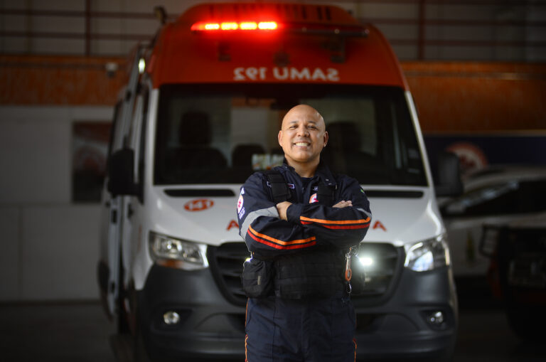 Entenda a diferença entre os sons da sirene em ambulâncias do Samu