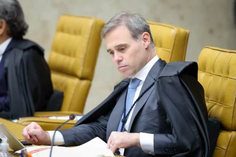 Congresso a base de Rivotril: Mendonça já tem em mãos dados sigilosos do caso Master