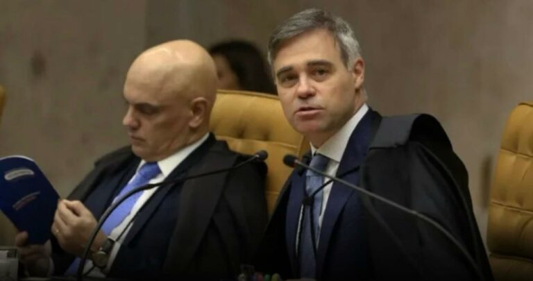 Esquerda podre joga baixo para livrar o rabo de corruptos