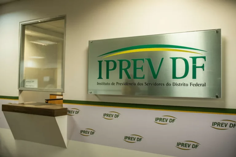 Celina Leão promove mudanças nas direções do Iprev-DF e no Inas
