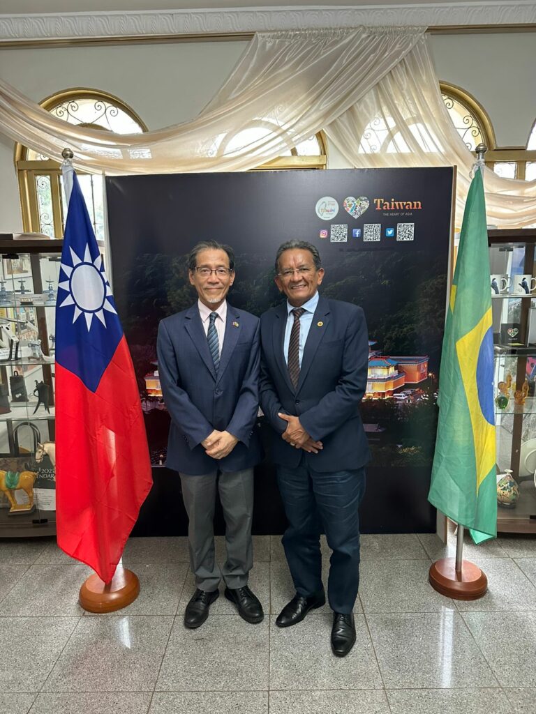 Cooperação tecnológica ganha força em encontro com ABBP