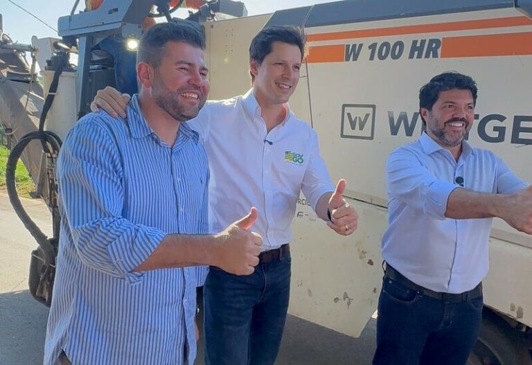 Daniel Vilela disponibiliza R$ 10 milhões para Prefeitura de Anápolis recapear vias urbanas