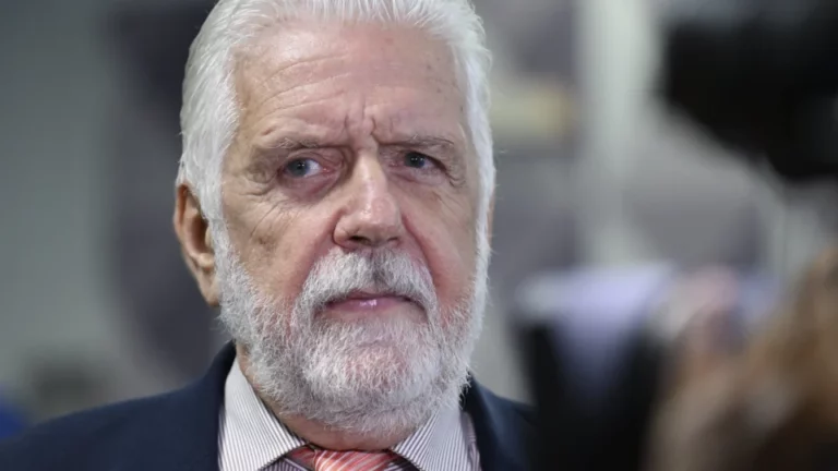 Silêncio estratégico? Caso Master pode unir adversários históricos na disputa pela Bahia