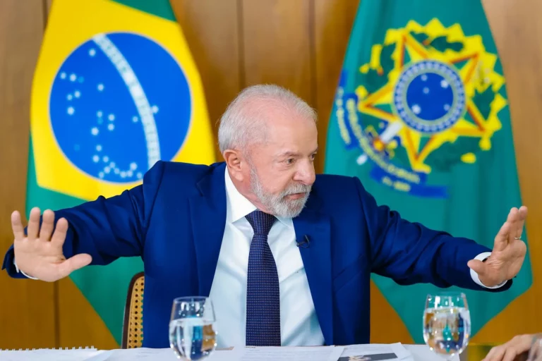 Antipetismo complica Lula em 2º turno contra Flávio Bolsonaro