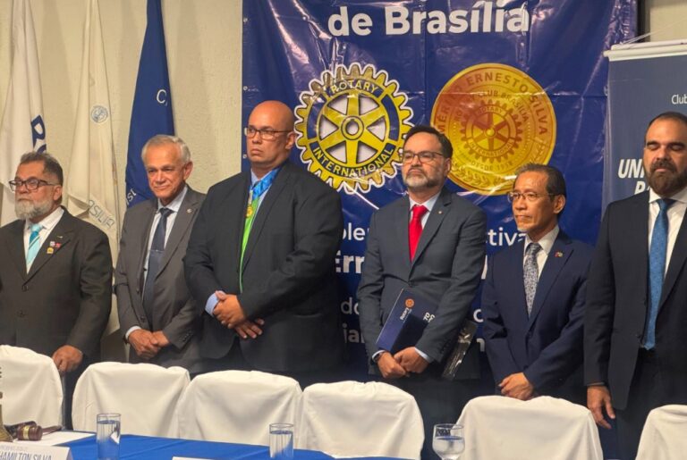 Hamilton Silva assume a presidência do Rotary Club de Brasília – O Pioneiro com compromisso de fortalecer o legado de servir